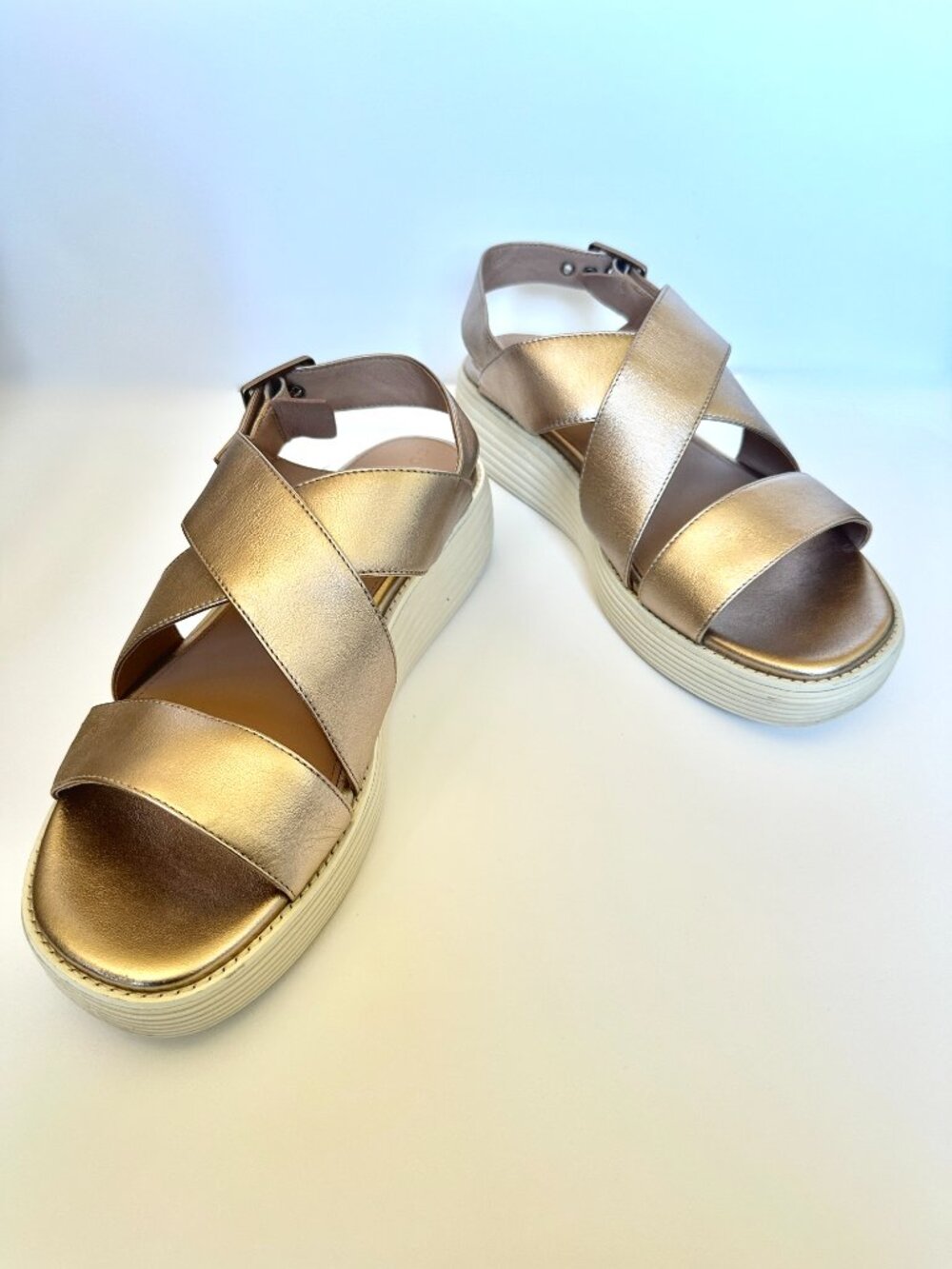 Cole Haan Rose Gold Leather Platform Sandals 9.5 Strappy Comfort Sandals